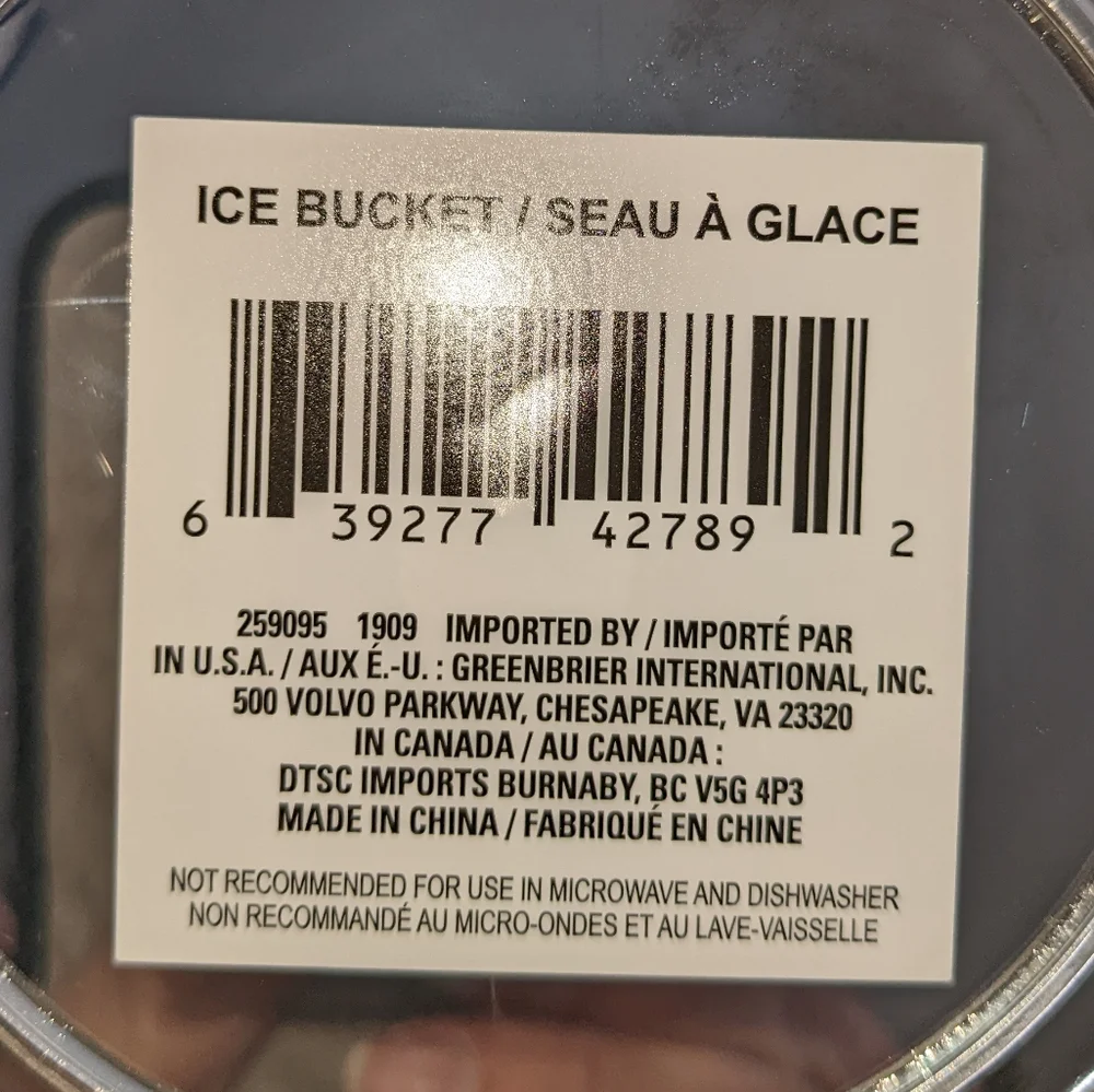 Greenbrier Intl NWOT ice bucket plastic mirror like silver 2 qt Set of 3